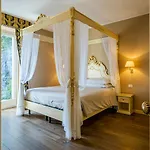 Garni Hadeel Hotel 3*