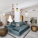 Garni Hadeel Hotel
