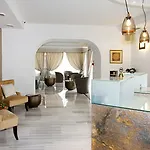 Garni Hadeel Hotel 3*