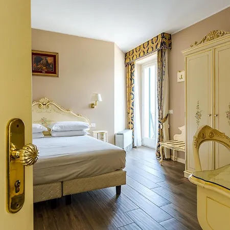 Garni Hadeel Hotel 3*