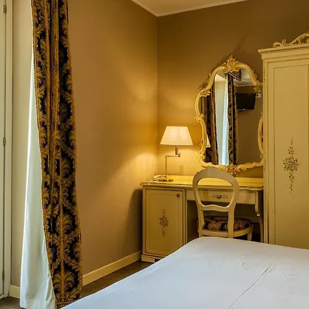 Hotel Garni Hadeel 3*