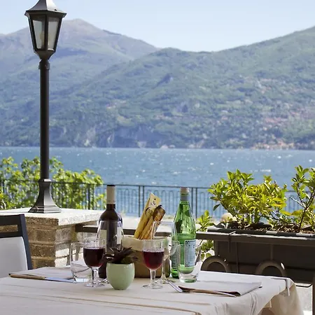 ホテル Garni Hadeel