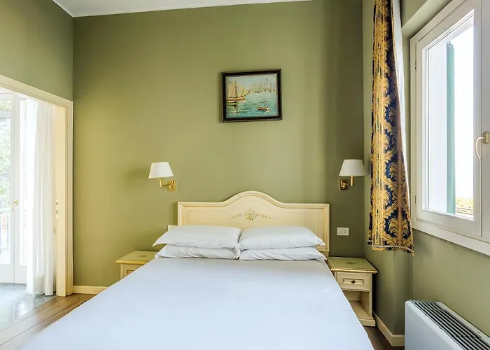 Garni Hadeel 3* Cadenabbia