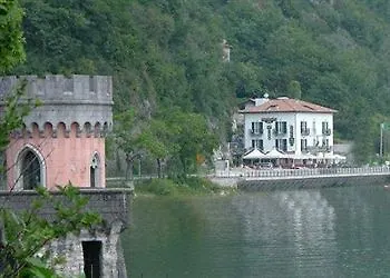 Отель Garni Hadeel 3*