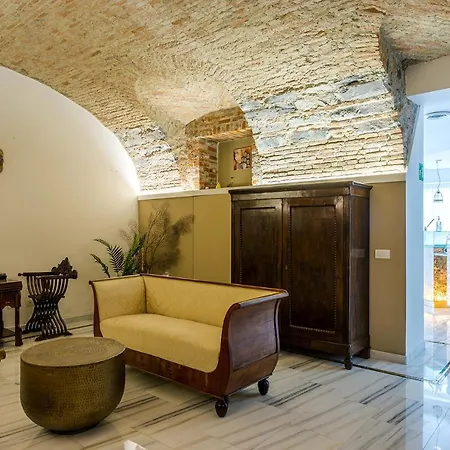 Garni Hadeel Otel Cadenabbia