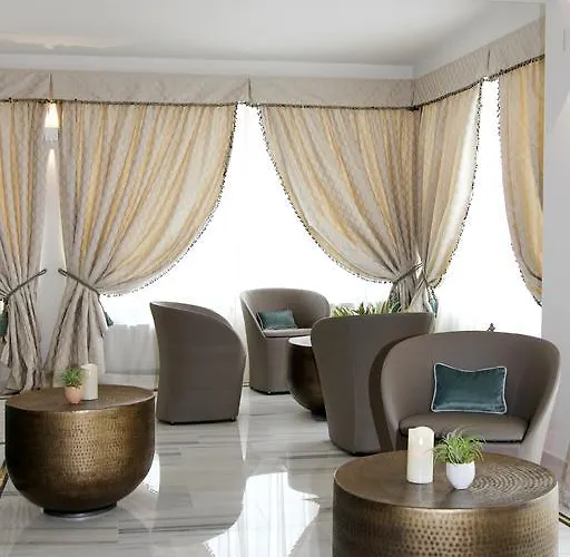 호텔 Garni Hadeel 3*